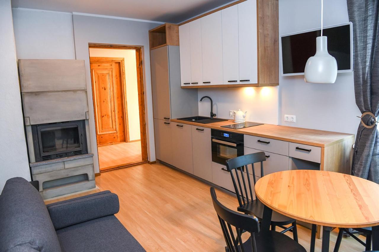 Zagorski Apartment 2 Kuressaare Bagian luar foto
